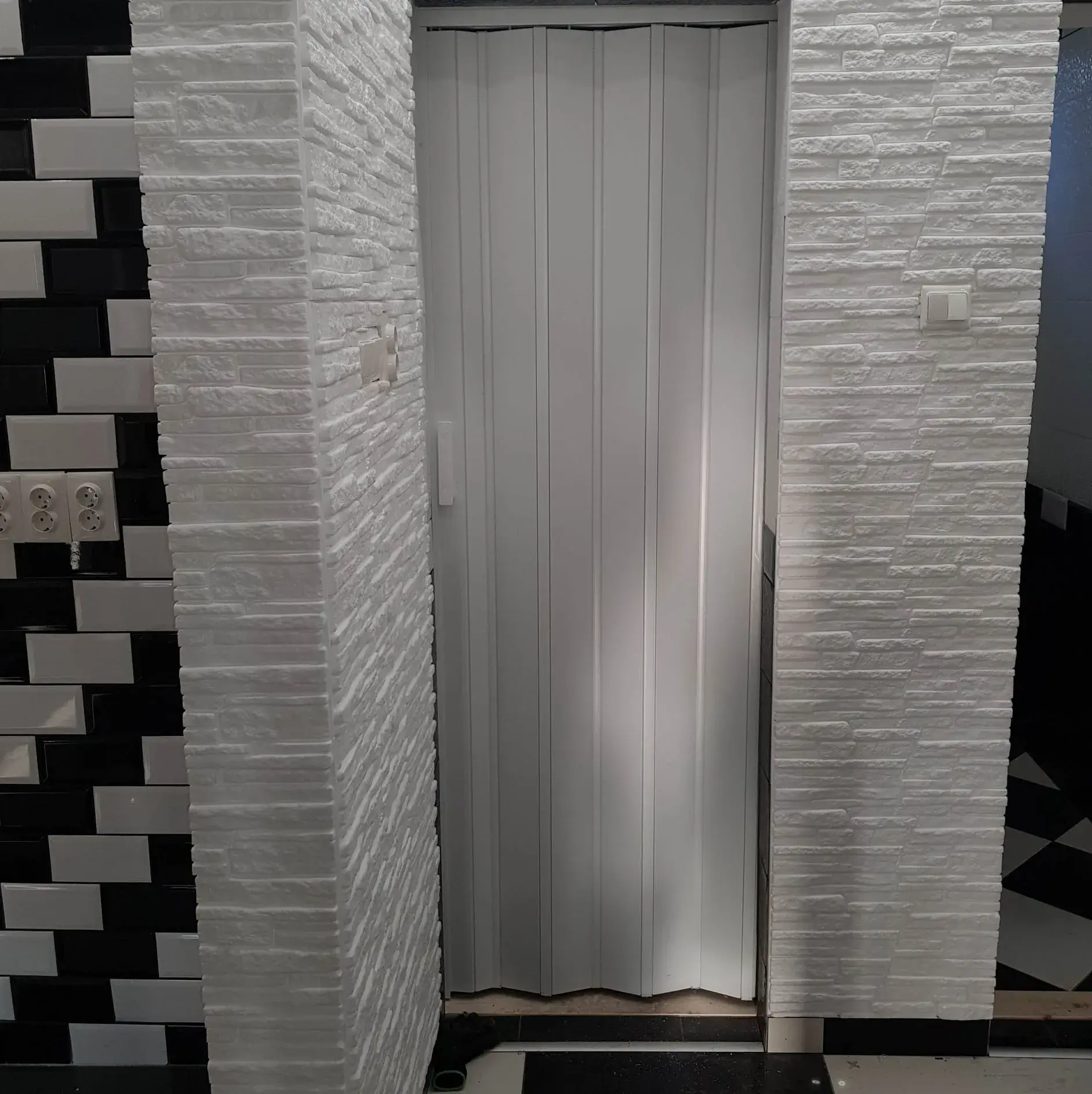 Harmonika ajtó – 30