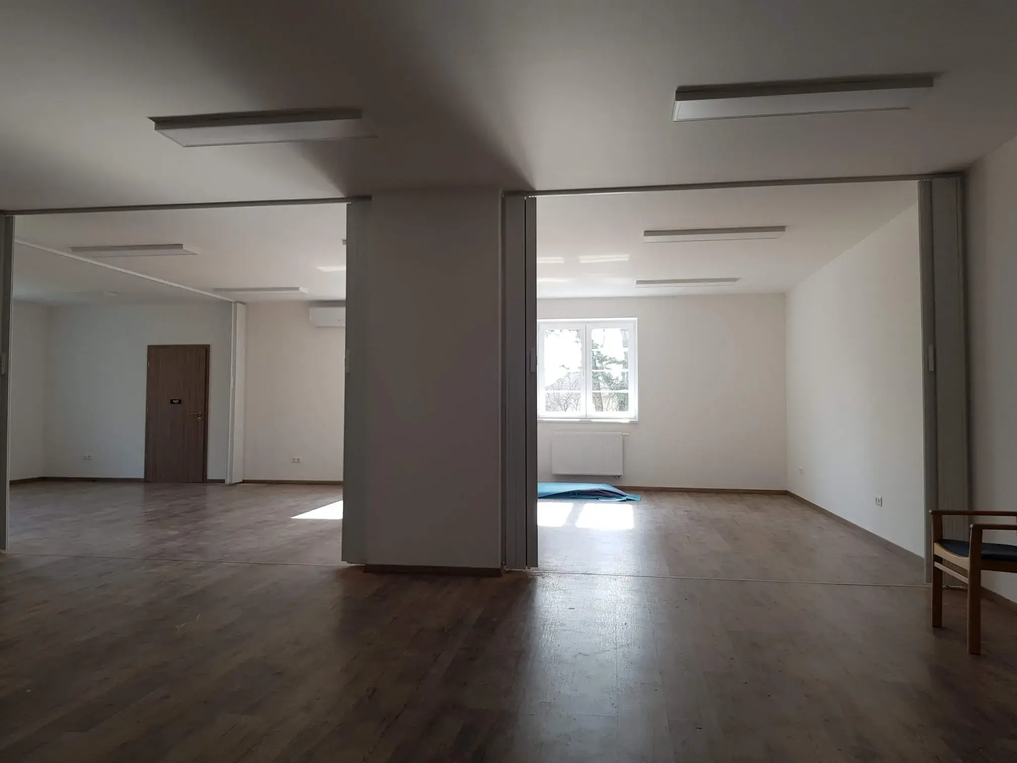 Harmonika ajtó – 31